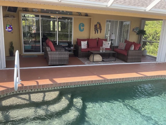 view of pool featuring outdoor lounge area