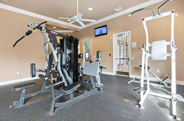 workout area featuring ceiling fan