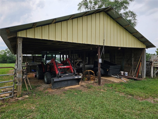 view of shed / structure with a lawn