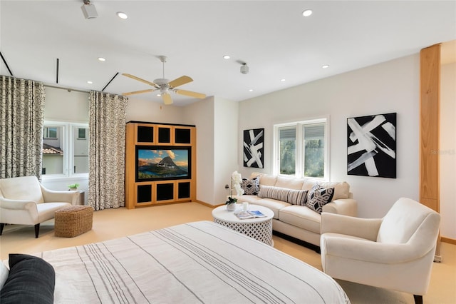 living room featuring ceiling fan