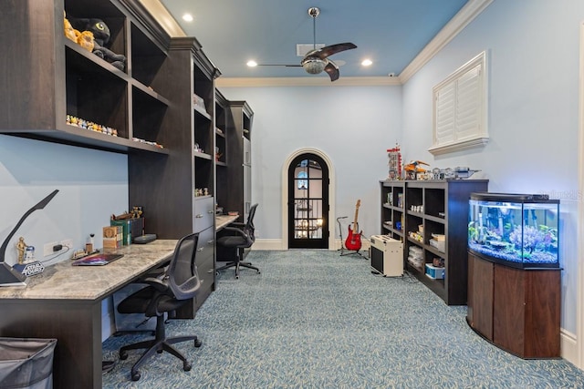 office area with crown molding, ceiling fan, and carpet