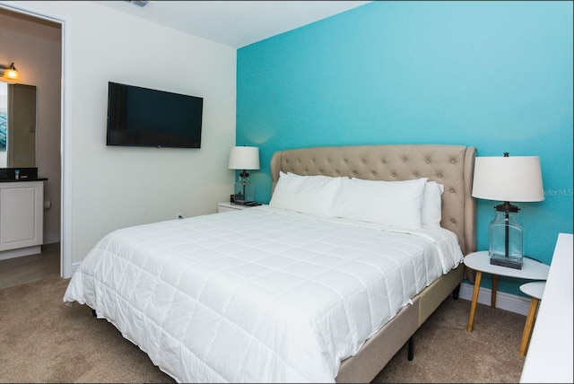 view of carpeted bedroom