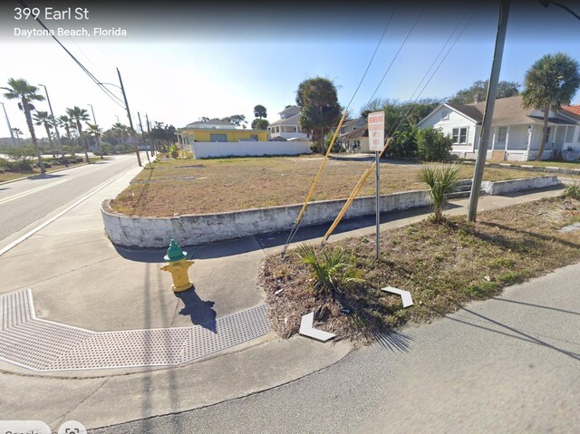 Earl St, Daytona Beach, FL 32118 - photo 2