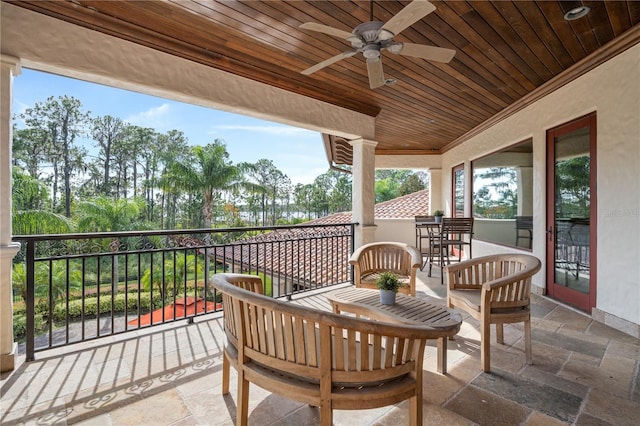 balcony with ceiling fan