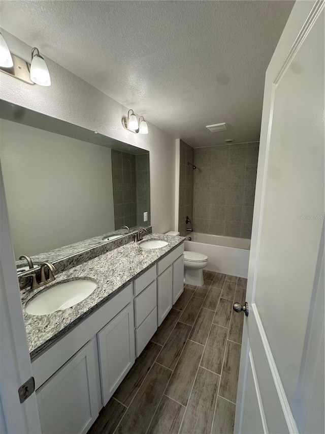 25242 Paraguay St, Punta Gorda, FL 33983 - photo 13
