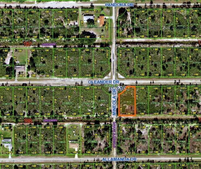 423 Oleander Dr, Indian Lake Estates, FL 33855 - photo 3