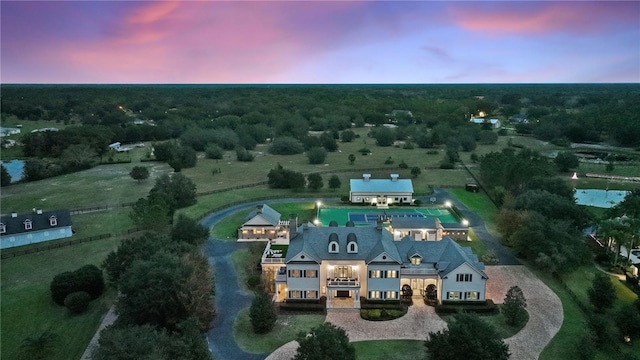 view of aerial view at dusk