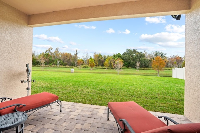 view of yard with a patio