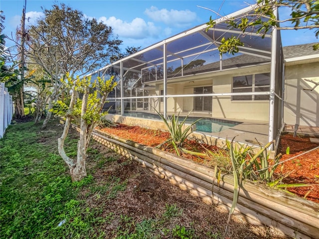 exterior space featuring a lanai