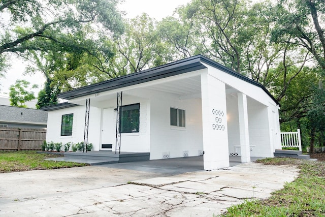 exterior space featuring a porch