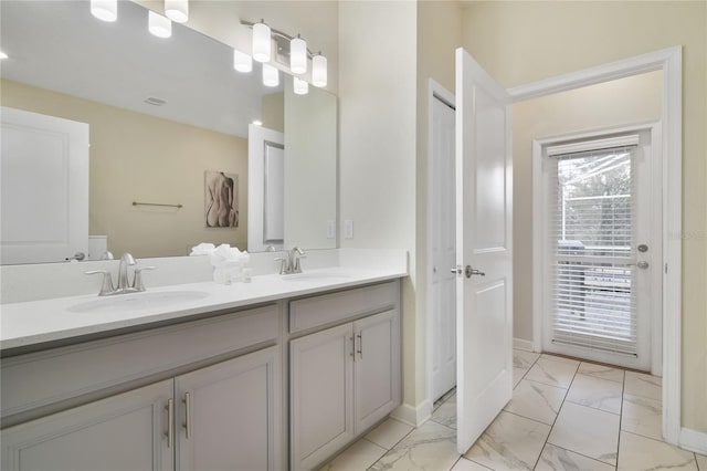 bathroom with vanity