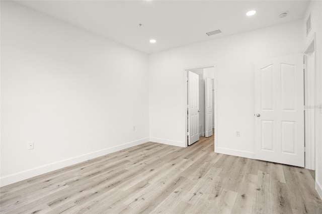 unfurnished bedroom featuring light hardwood / wood-style floors