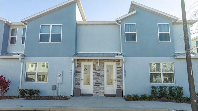 view of townhome / multi-family property