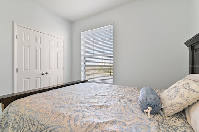 bedroom featuring a closet