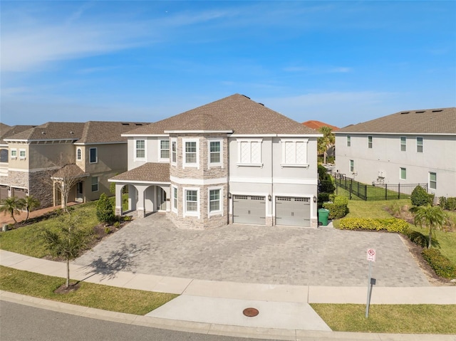 view of front facade with a garage