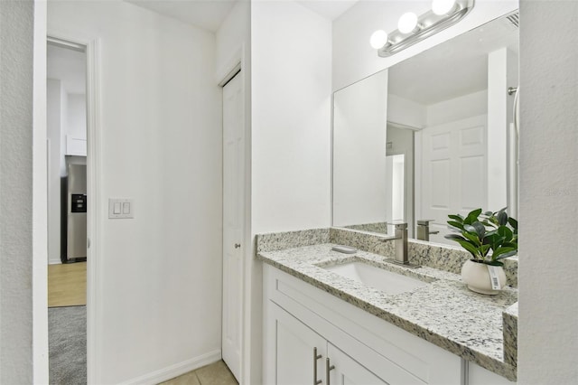 bathroom with vanity
