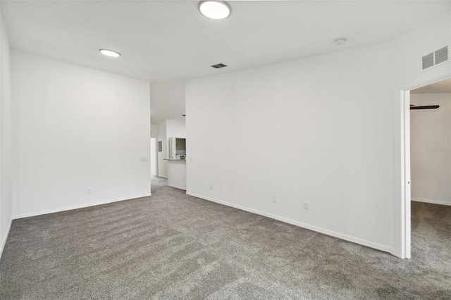 spare room with carpet flooring