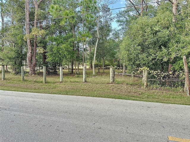 Listing photo 3 for 900 E 19th St, Saint Cloud FL 34769