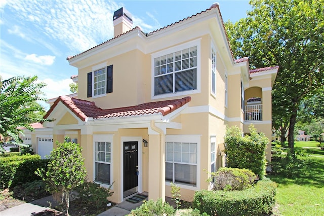 view of mediterranean / spanish-style home