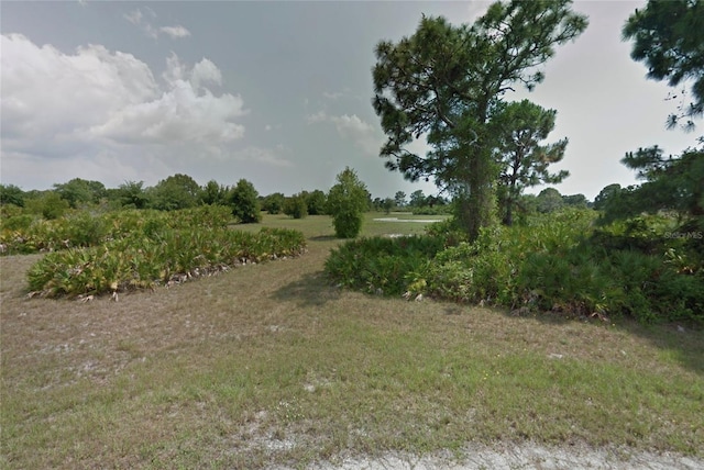 Listing photo 2 for 11 Bank Ct, Placida FL 33946