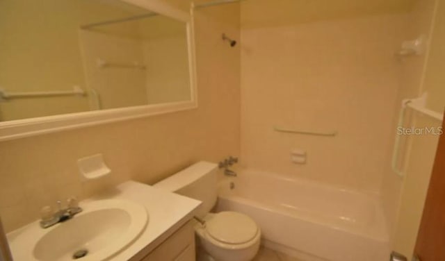 full bathroom with backsplash, toilet, large vanity, and shower / bath combination