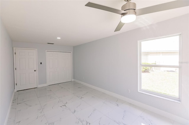 empty room with ceiling fan