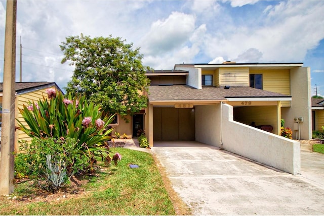 view of front of home