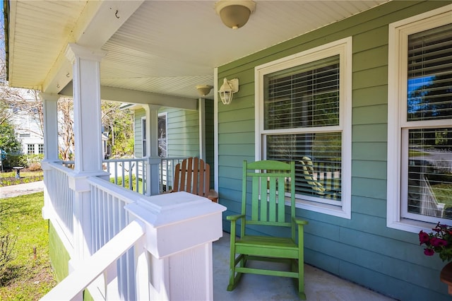 view of terrace featuring covered porch