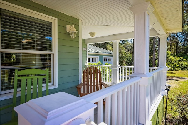 view of patio featuring covered porch