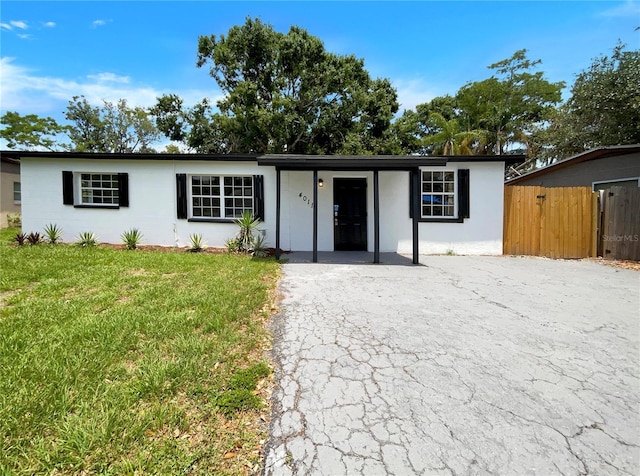 4011 Mesa Ave, Sarasota, FL 34233 - view of ranch-style house