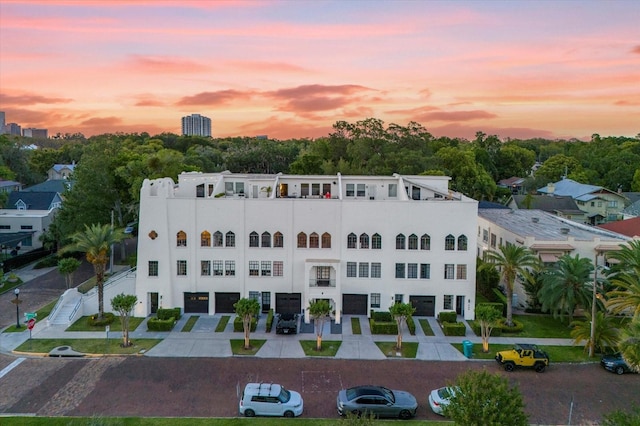 view of aerial view at dusk