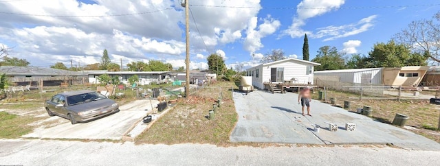 13012 Avon St, Hudson, FL 34667