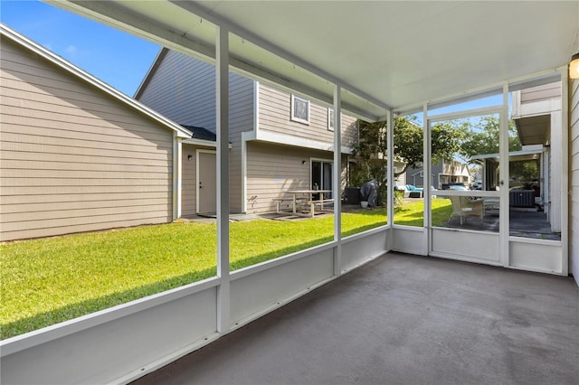 view of unfurnished sunroom