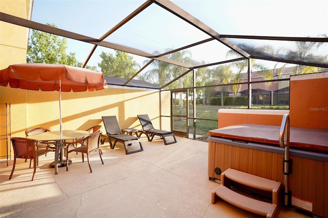 view of sunroom / solarium