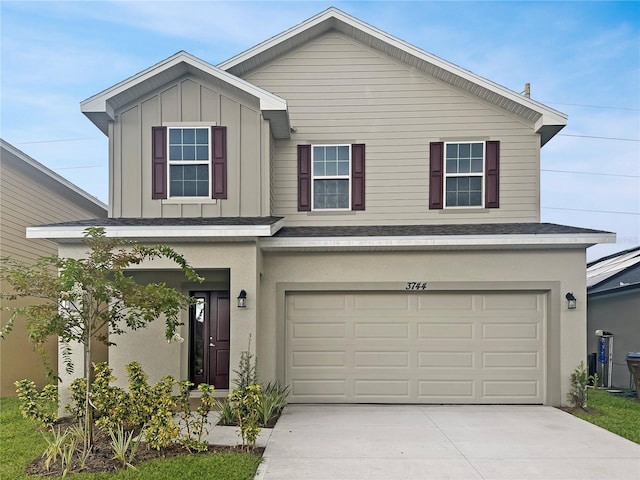 view of front of house featuring a garage