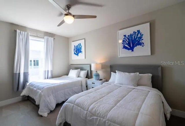 bedroom with ceiling fan