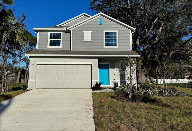 view of front property featuring a garage