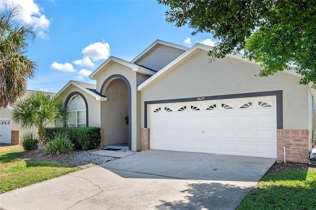 view of front facade with a garage