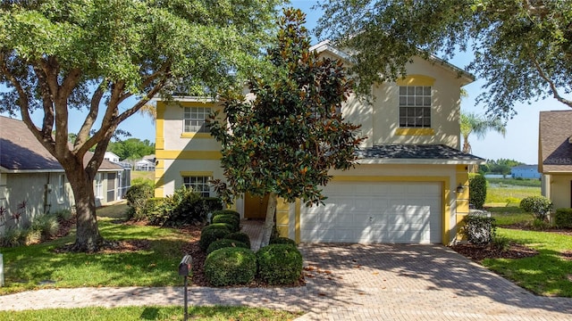 view of front facade with a garage