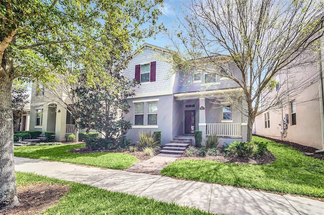 view of front of house featuring a front lawn