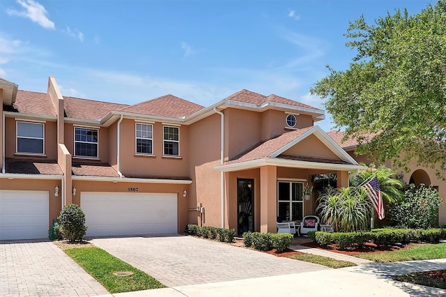 view of front of house with a garage