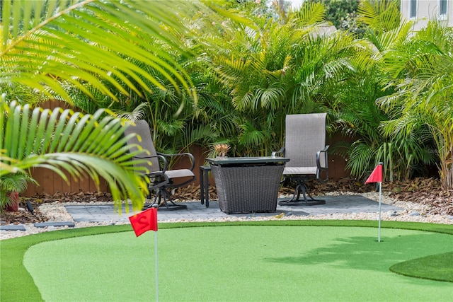 view of yard with a patio