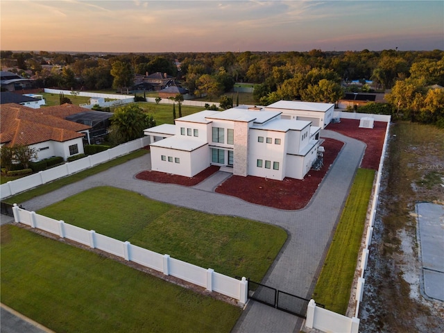 view of aerial view at dusk