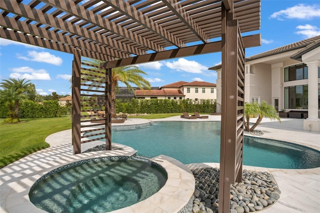 view of swimming pool with an in ground hot tub, a pergola, and a patio area