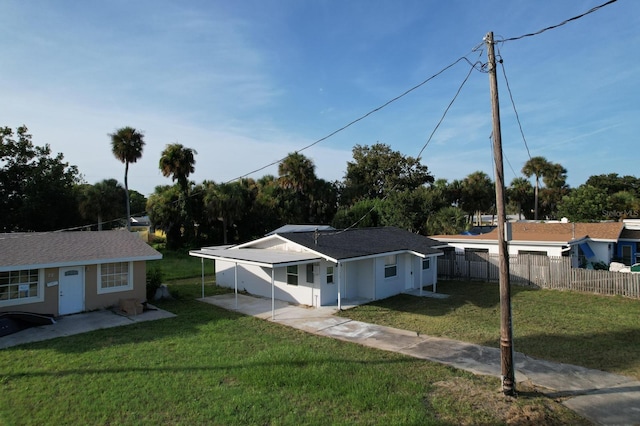 view of front of home with a front yard