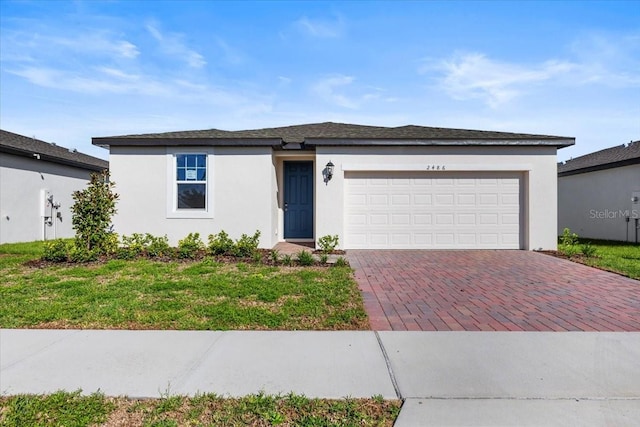 view of front of house with a garage