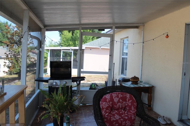 sunroom / solarium with a healthy amount of sunlight