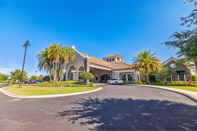 view of mediterranean / spanish house