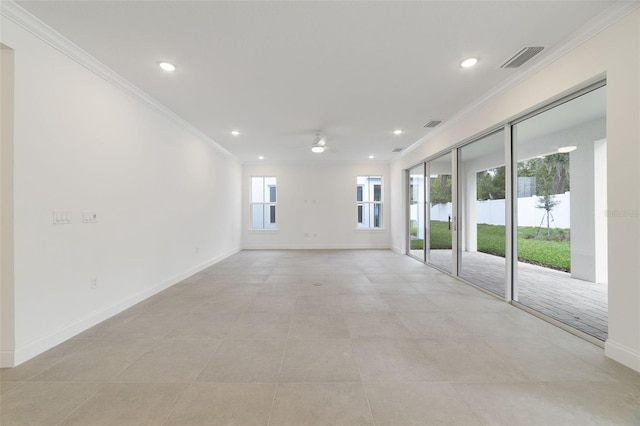 unfurnished room featuring crown molding and ceiling fan