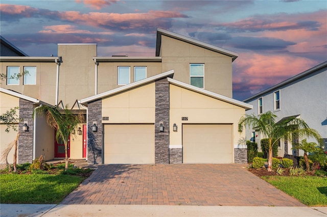 view of front of home featuring a garage